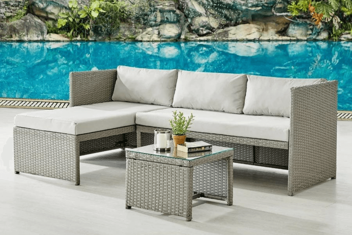 Wicker outlet corner lounge